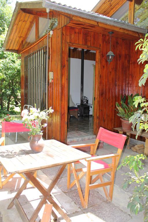 Alojamiento Rural Casa Quinta Peumayen 伊斯拉德迈波 外观 照片