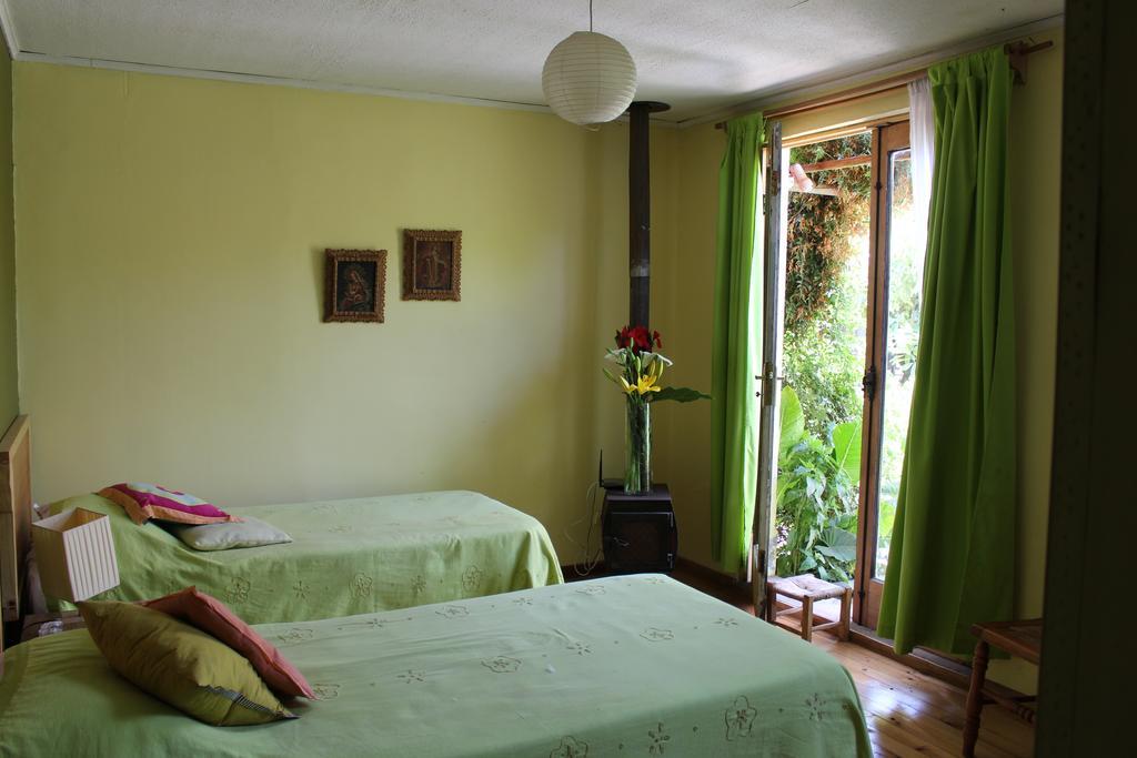 Alojamiento Rural Casa Quinta Peumayen 伊斯拉德迈波 外观 照片