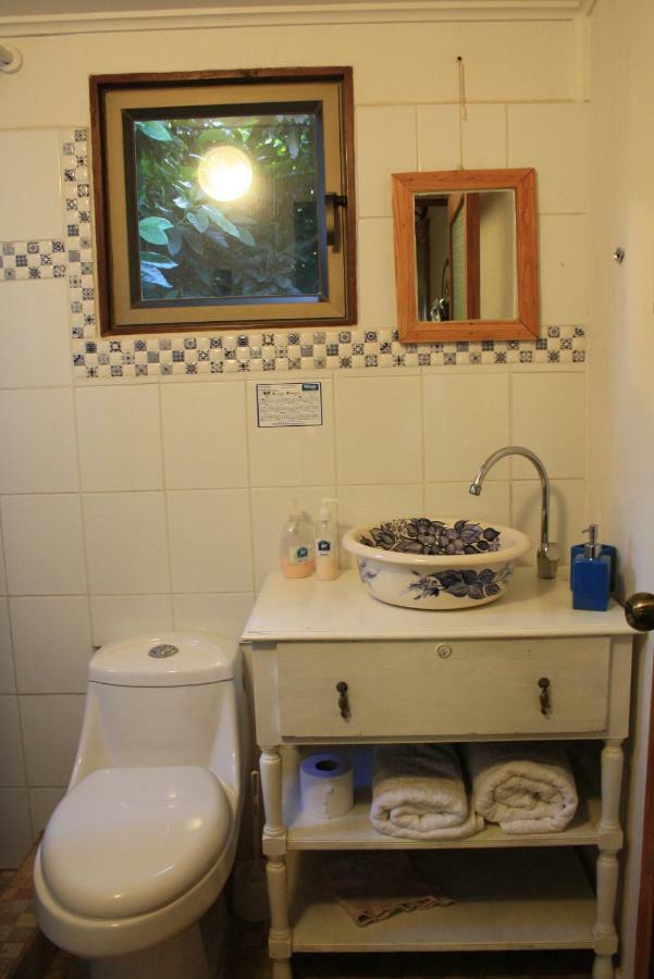 Alojamiento Rural Casa Quinta Peumayen 伊斯拉德迈波 外观 照片